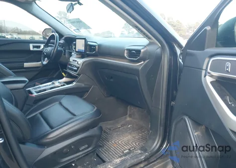 2021 Ford Explorer Xlt z USA, uszkodzony, nr VIN 1FMSK7DH2MGB20547